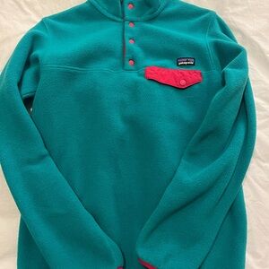 Patagonia Turquoise Fleece with Hot Pink Trim